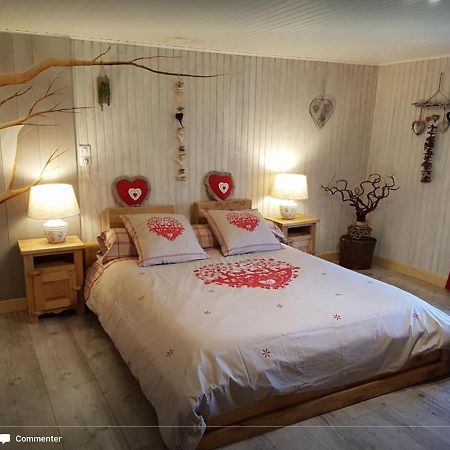 La Ferme De La-Haut B&B Le Haut-du-Them 외부 사진
